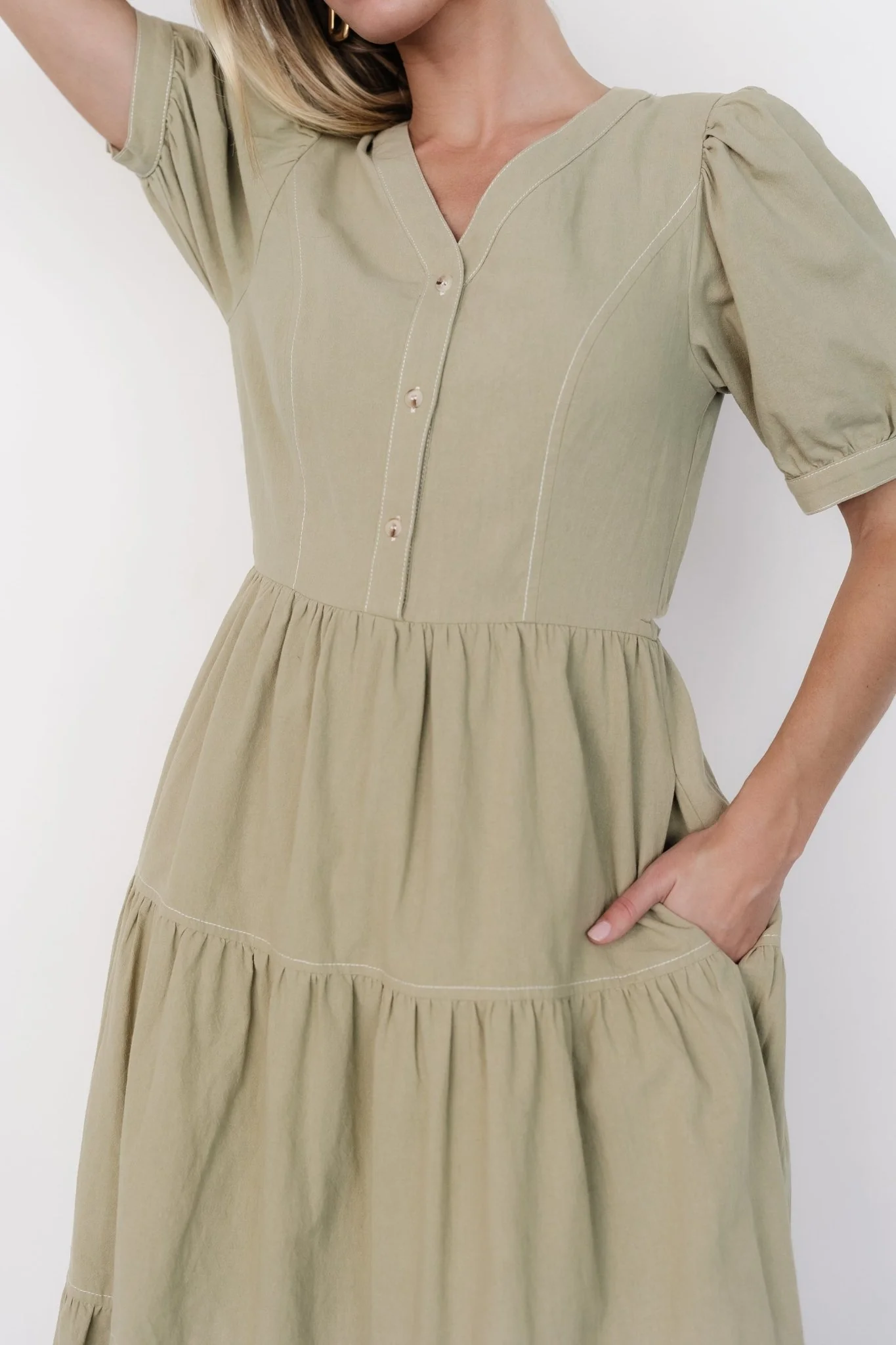Shelby Button Top Dress | Sage Green - Meetpaco
