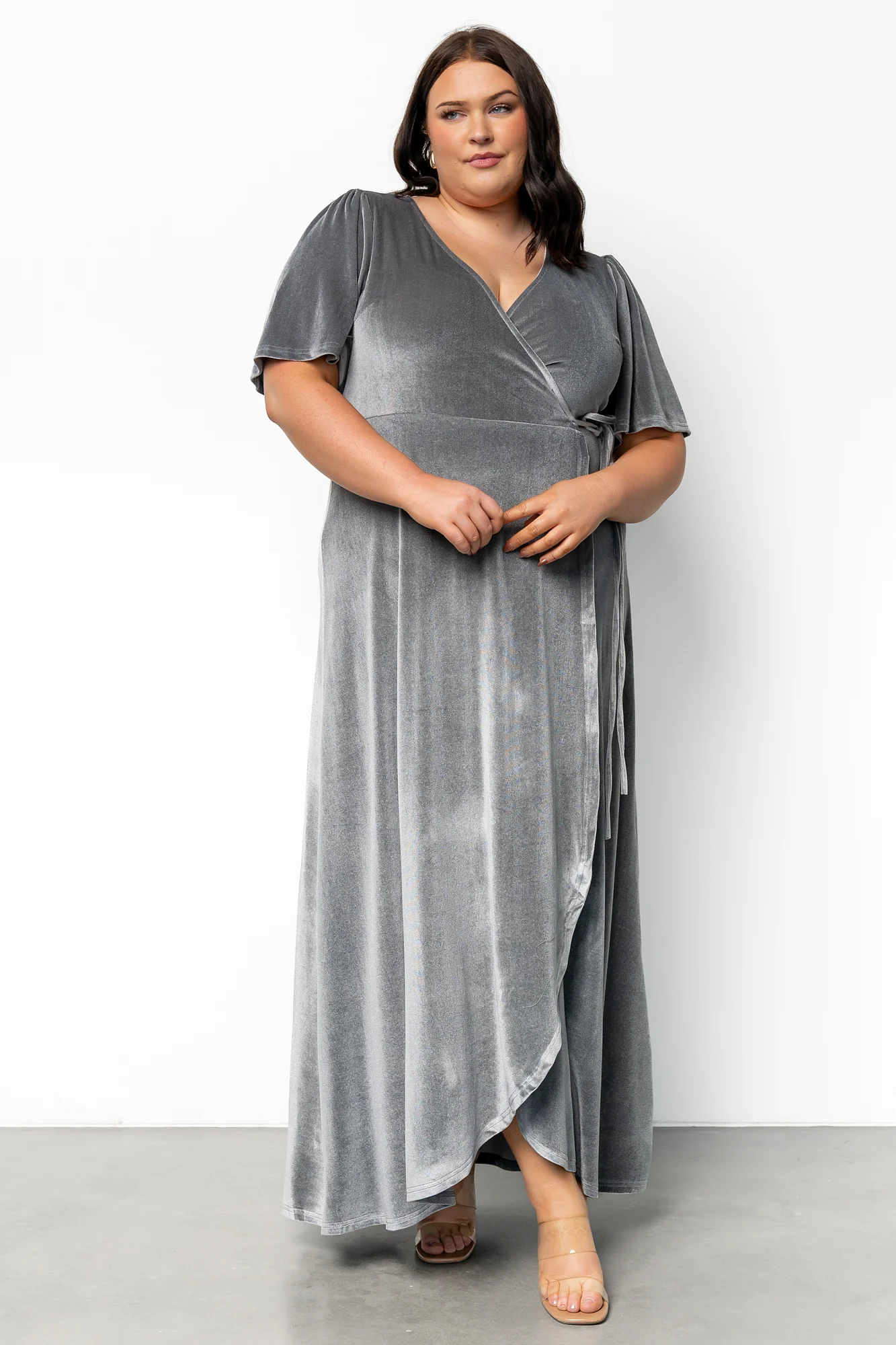 Katelyn Velvet Maxi Wrap Dress | Dusty Blue - Meetpaco