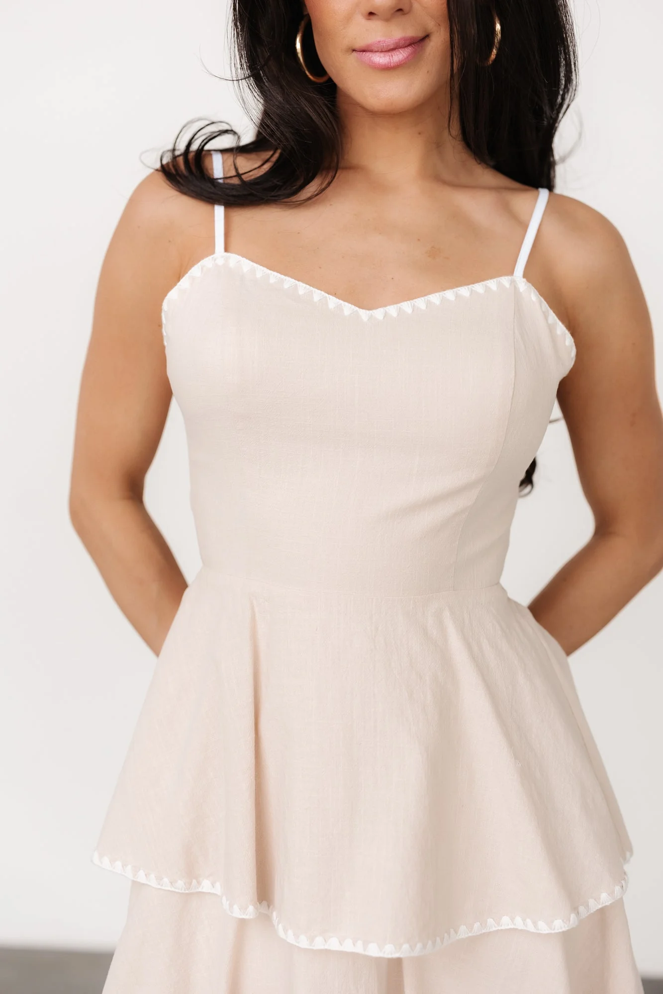 Odette Tiered Dress | Natural + White - Meetpaco