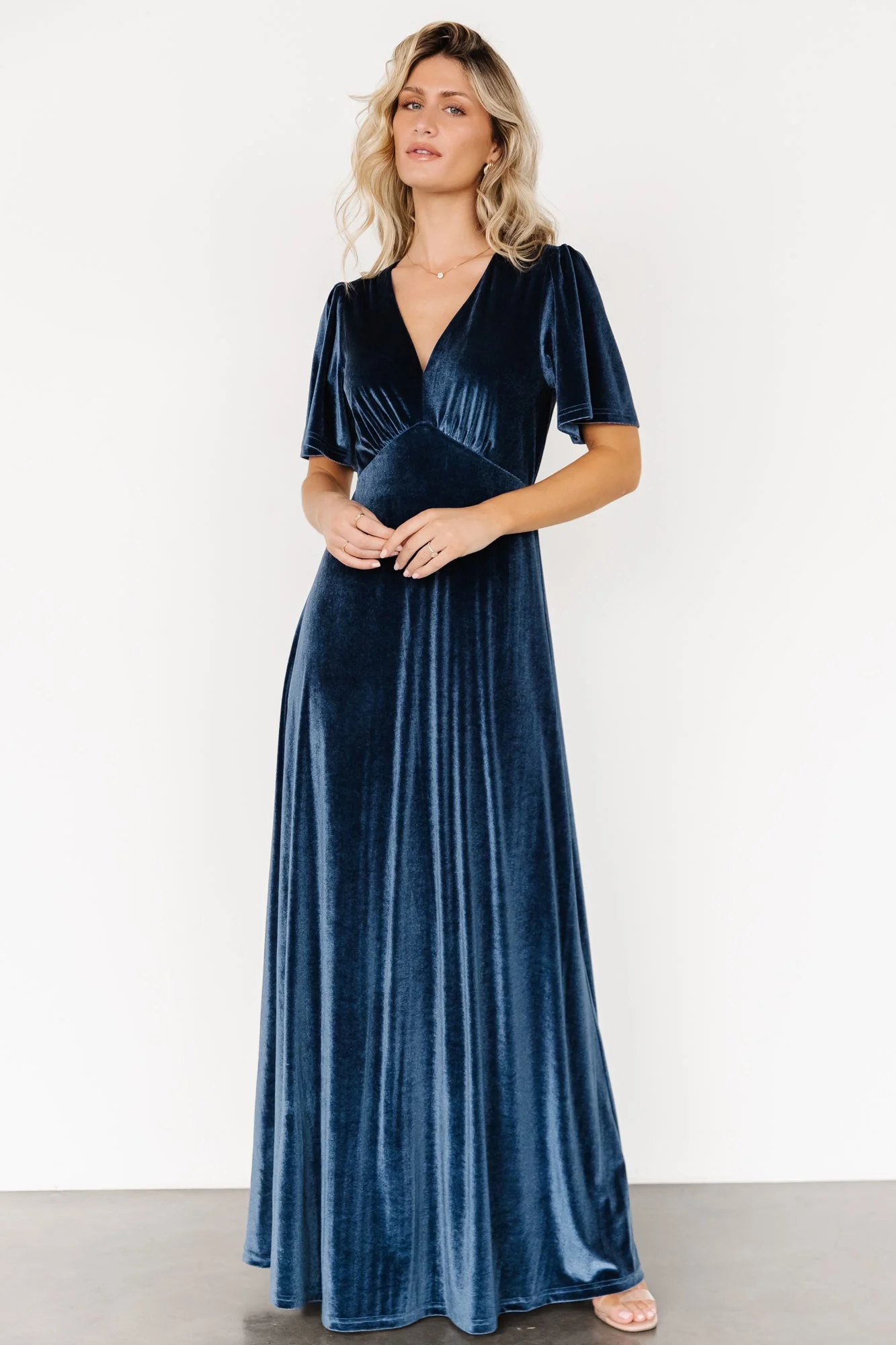 Vivian Velvet Maxi Dress | Blue - Meetpaco