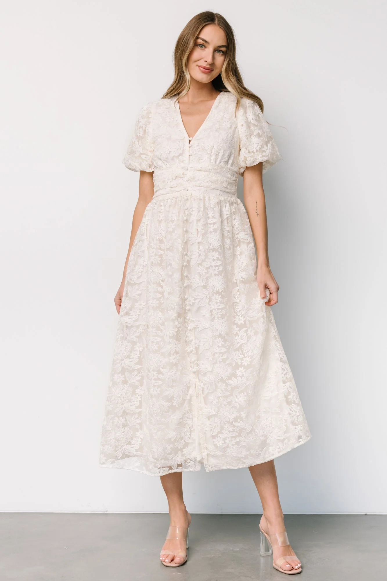 Edwina Lace Dress | Vintage Cream - Meetpaco