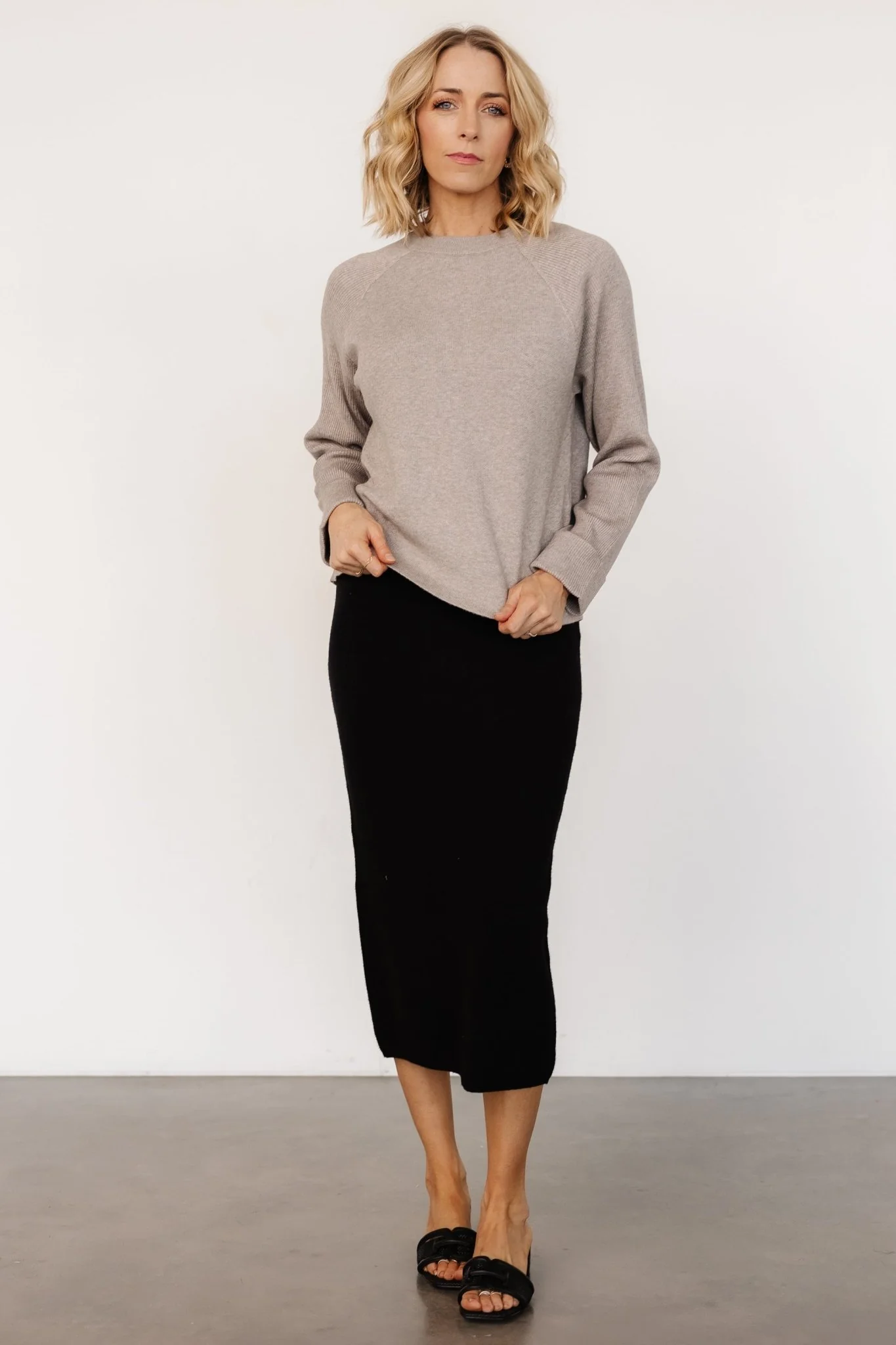 Alonso Knit Midi Skirt | Black - Meetpaco