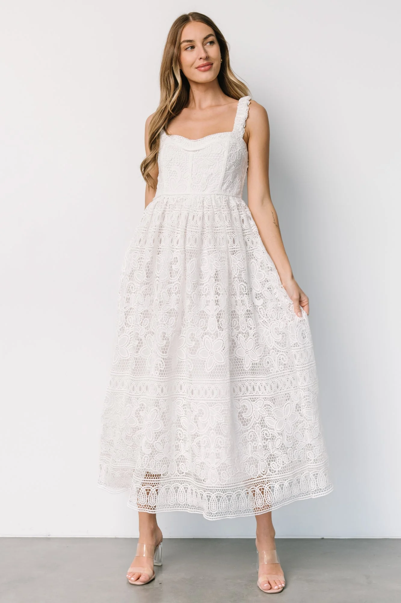 Evangeline Lace Dress | Off White - Meetpaco