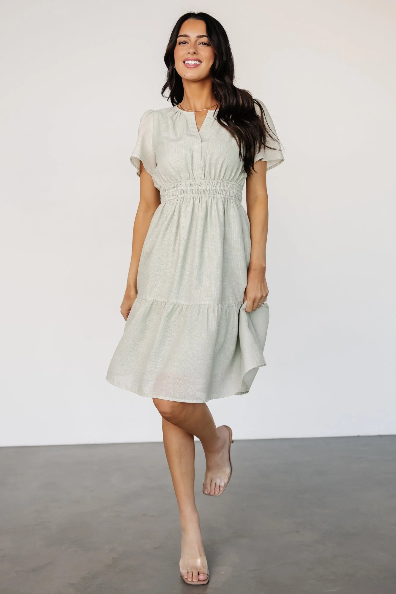 Dita Short Dress | Sage - Meetpaco