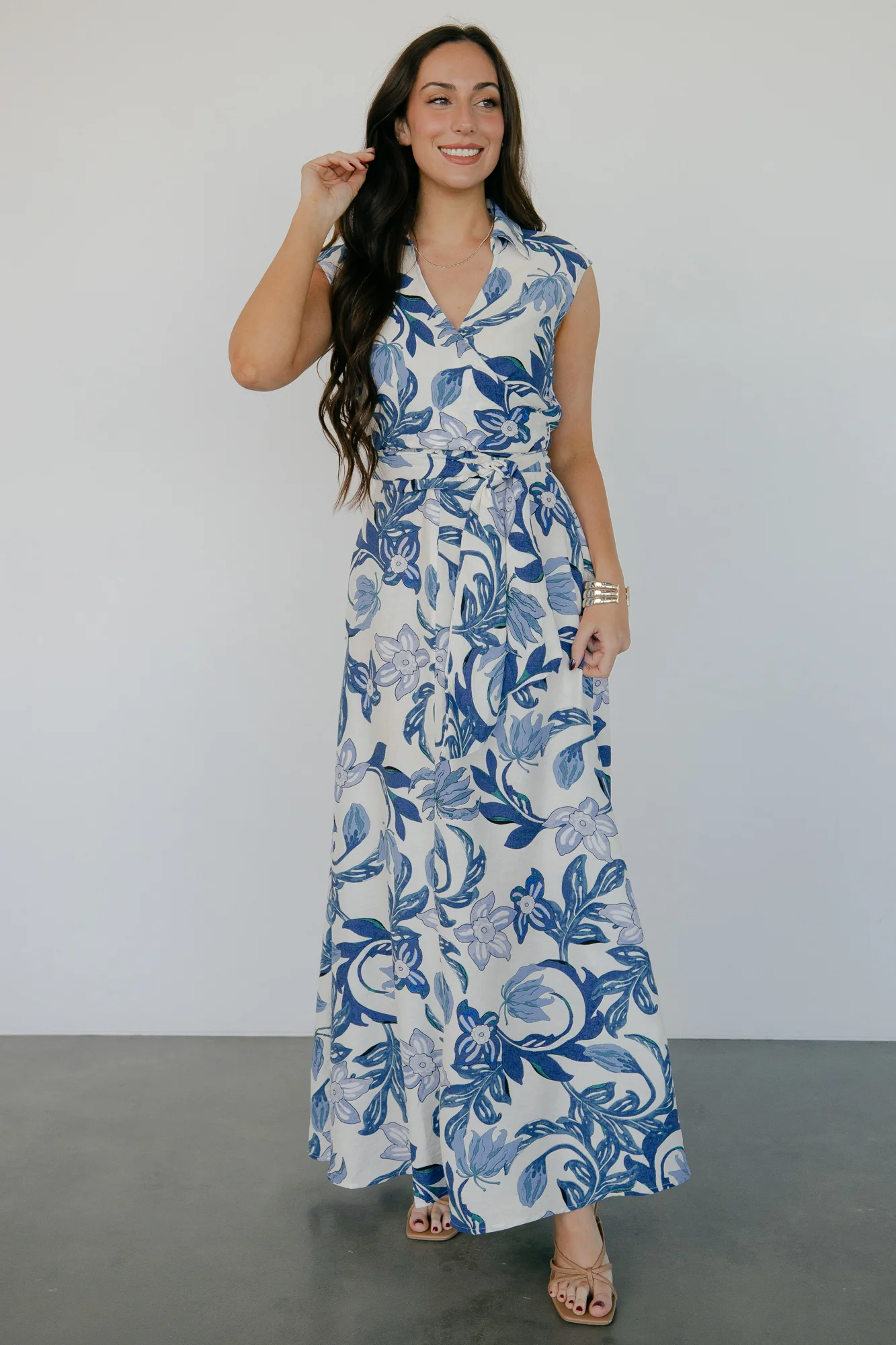 Almeria Maxi Dress | Ivory + Blue Floral - Meetpaco