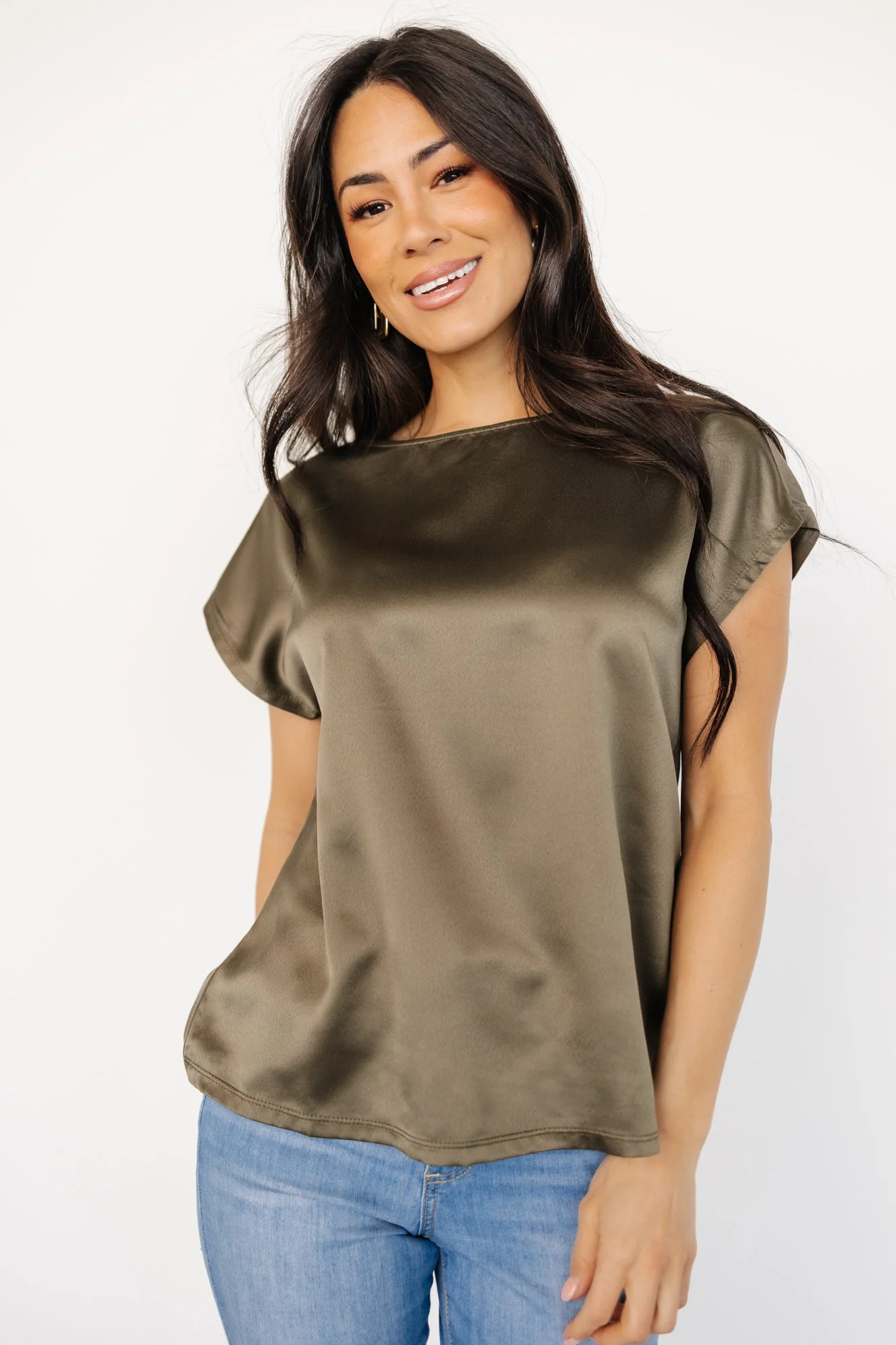 Leonie Satin Top | Olive - Meetpaco