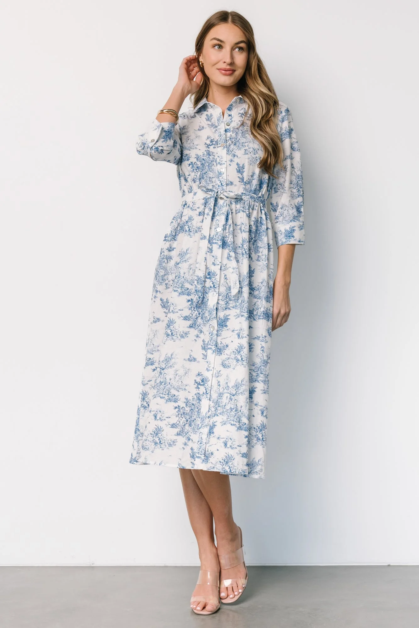 Chantelle Button Midi Dress | Off White + Blue Print - Meetpaco