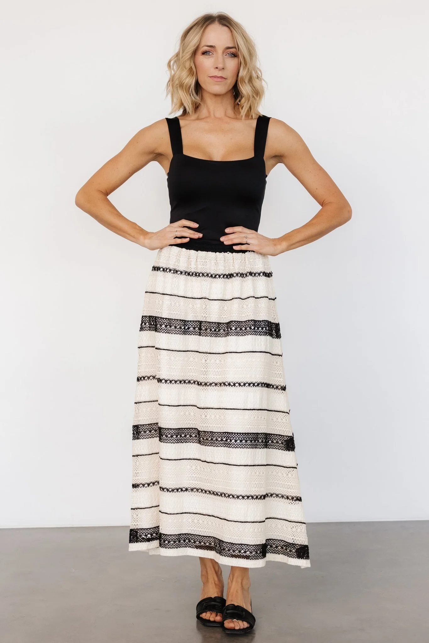 Alondra Woven Skirt | Cream + Black - Meetpaco