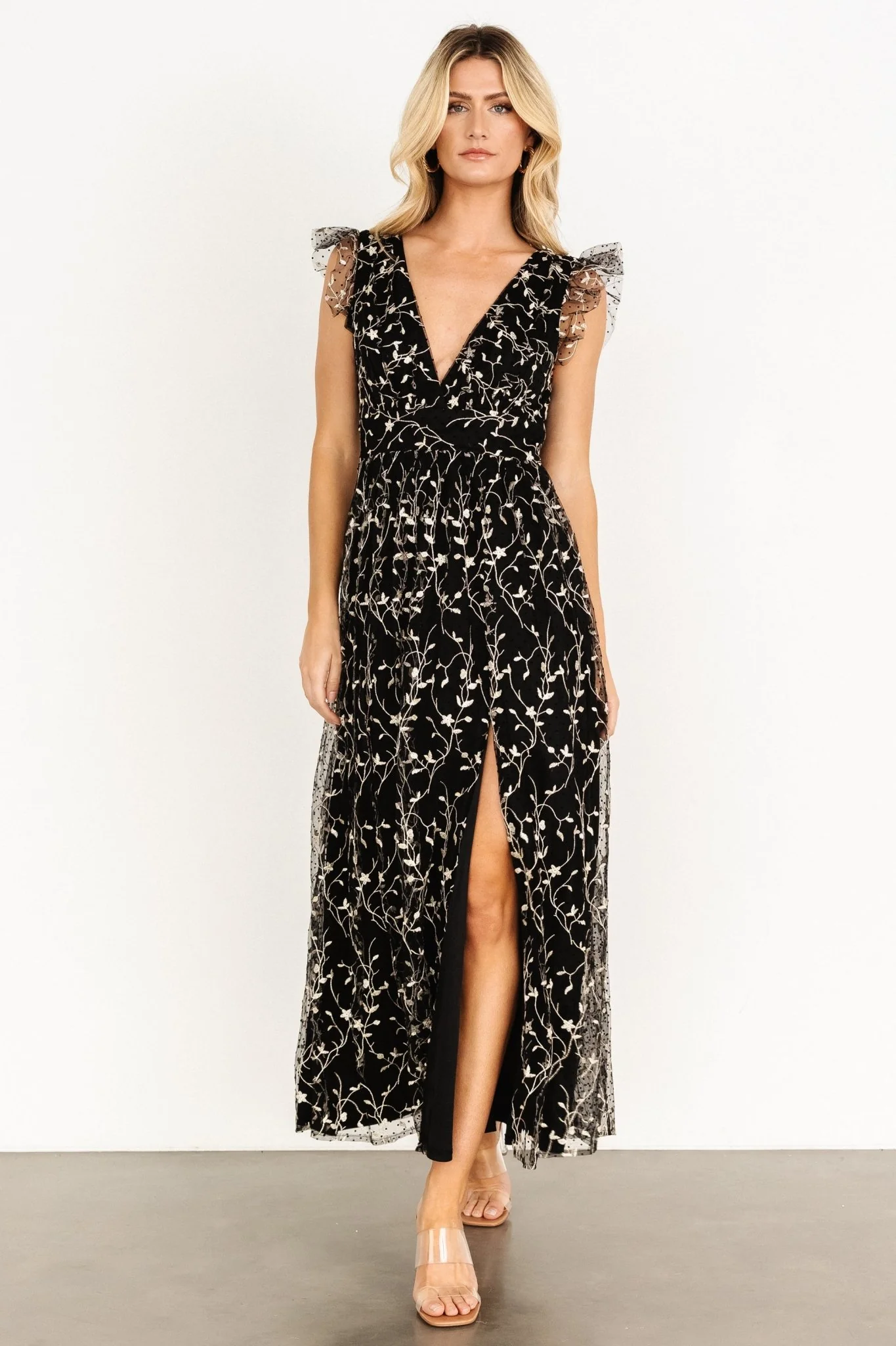 Orza Embroidered Maxi Dress | Black - Meetpaco