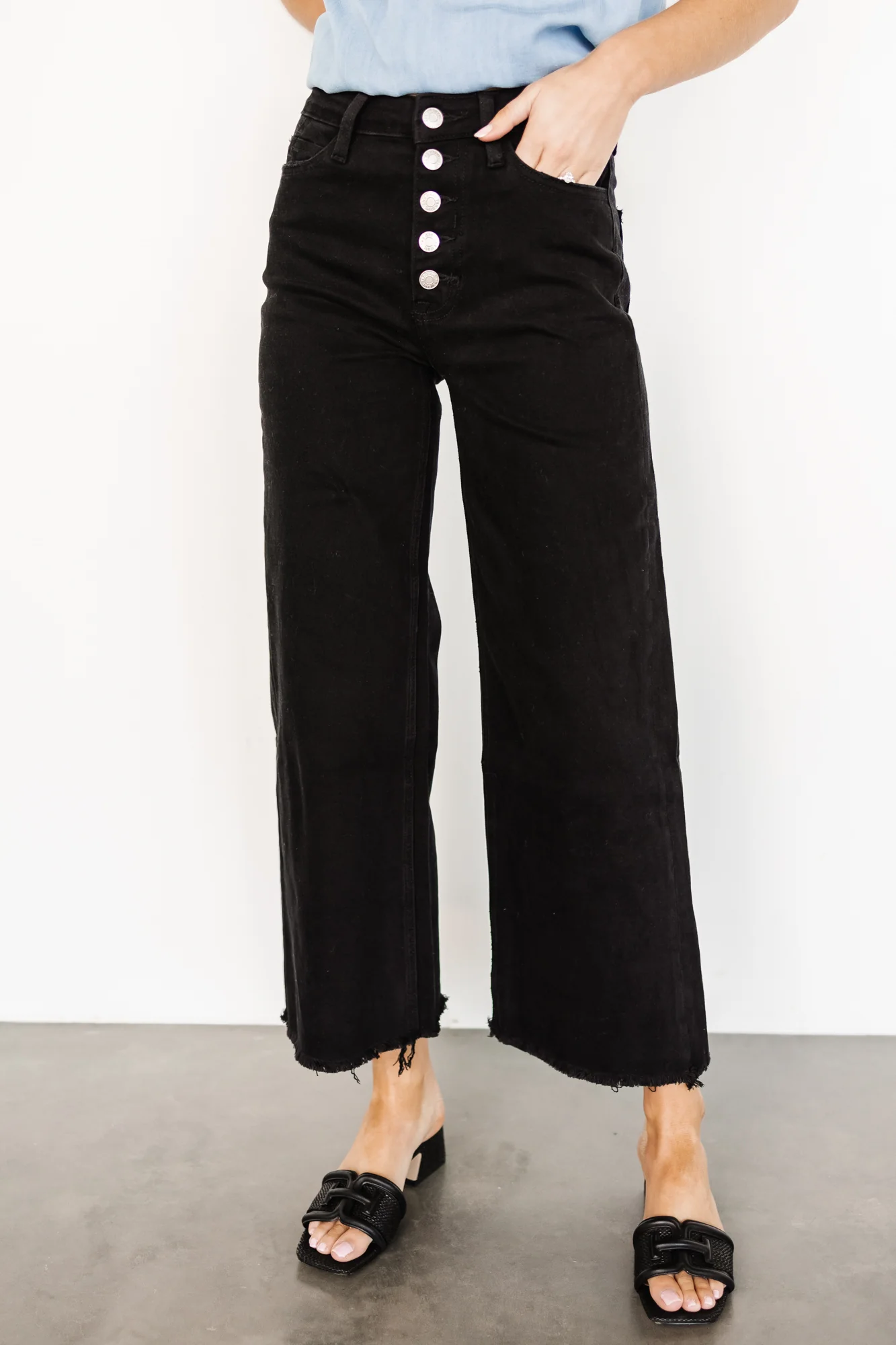 Georgie High Rise Wide Leg Jeans | Black - Meetpaco