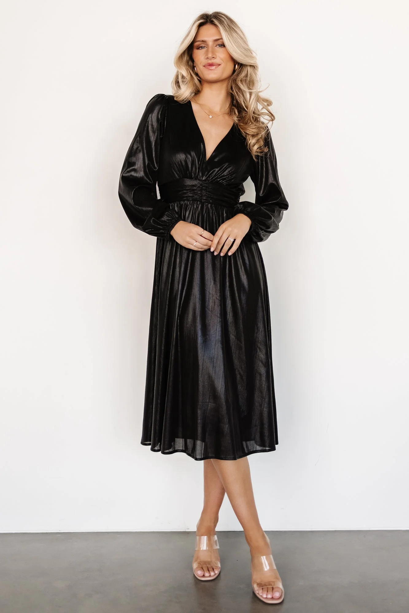 Aisha Shimmer Dress | Black - Meetpaco